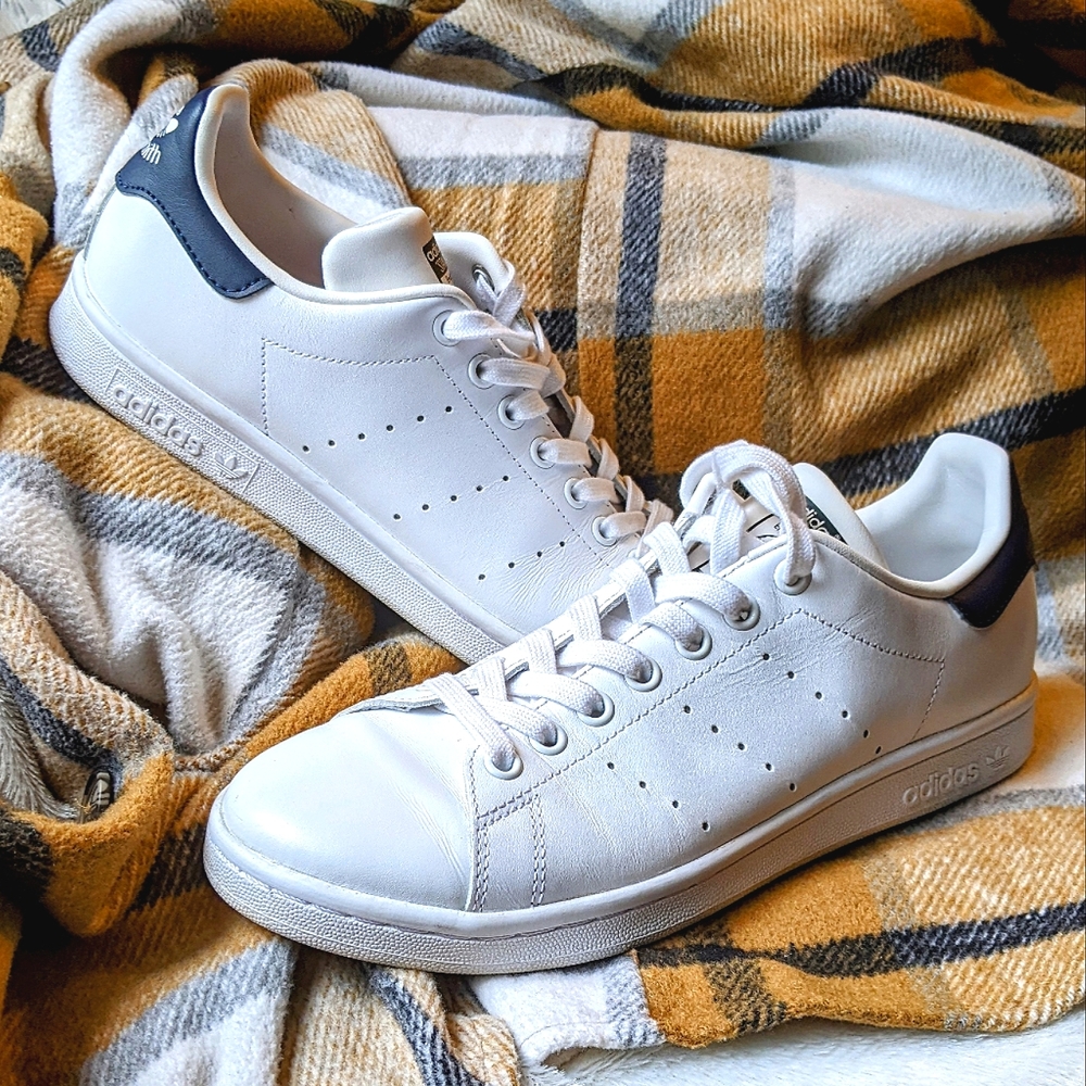 ADIDAS 'Stan Smith' White & Blue Tennis Shoes Gender Neutral- Men's Size 8.5